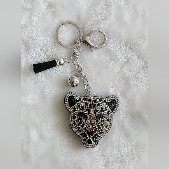 Accessories - Leopard Rhinestone Silver And Tan Keychain with Tassel Bag Charm